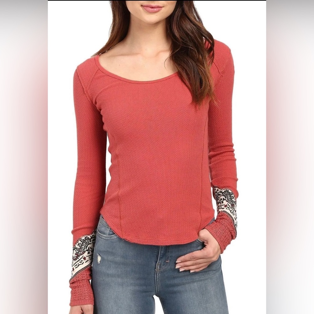 NWT We The Free Bandana Cuff Thermal Top - Red - Size Medium